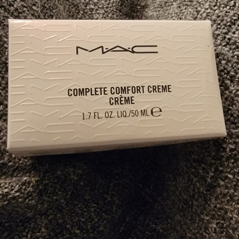 Mac Complete Comfort Cream